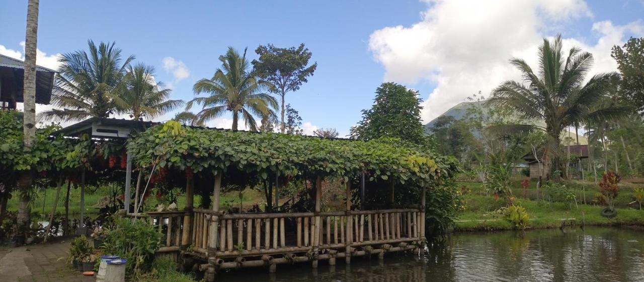 Talaga Tomohon Home Stay And Fishing Pond מראה חיצוני תמונה